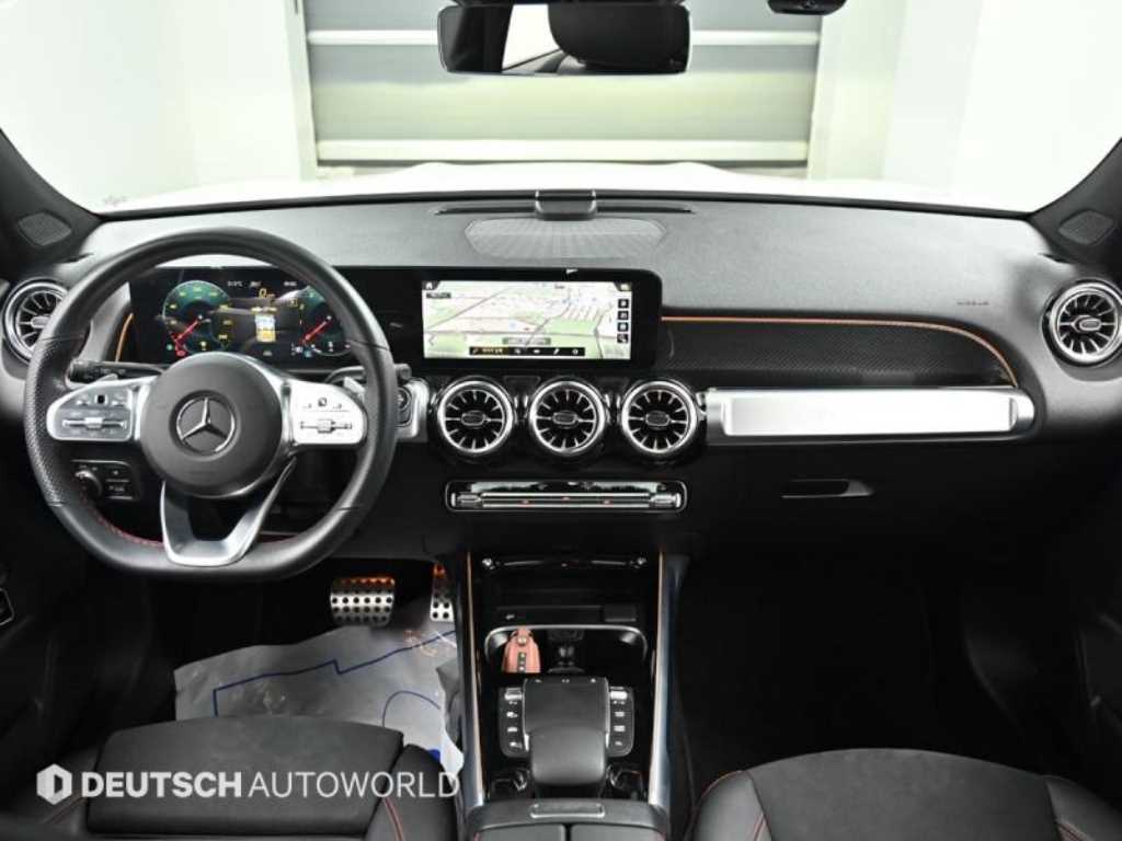 Mercedes Benz GLB Class - Vista 7