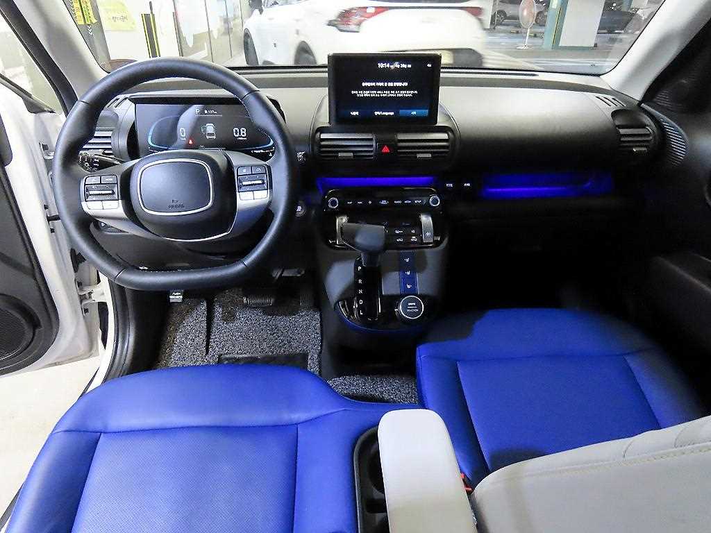 HYUNDAI Casper - Vista 10