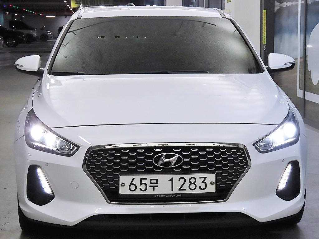 HYUNDAI i30 - Vista 2