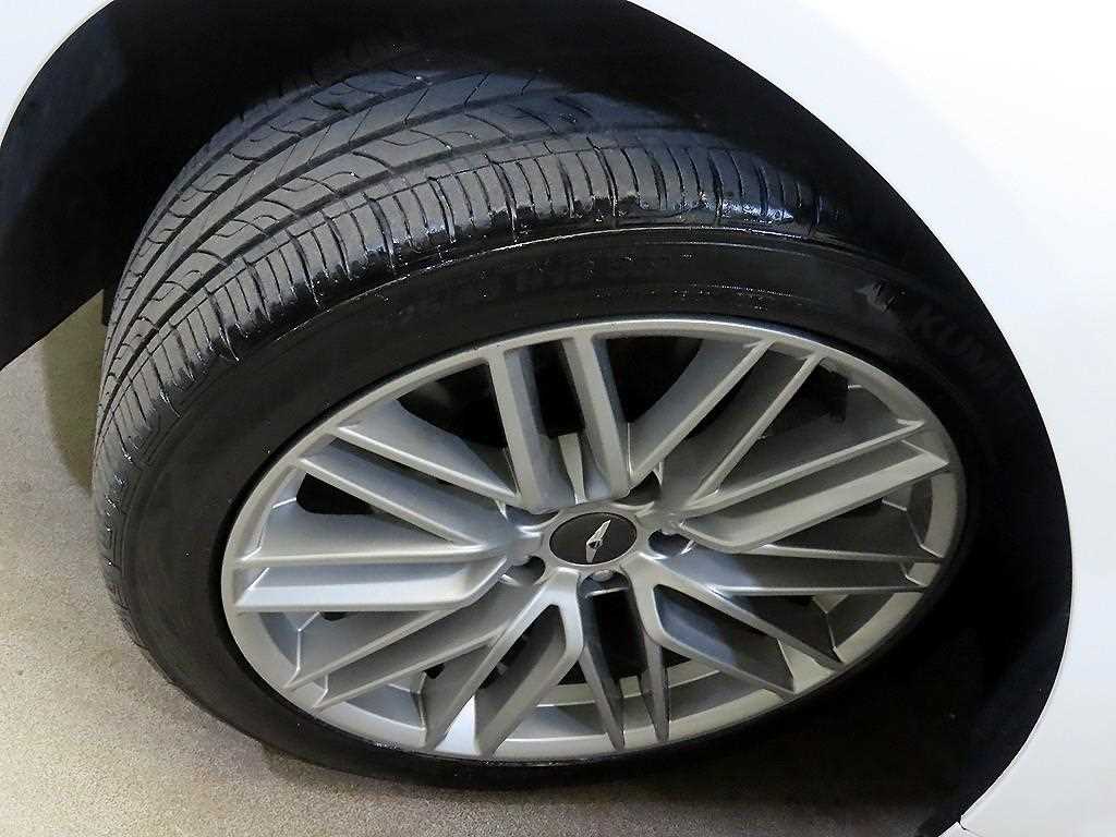 Genesis G70 2020 Blanco - Importación desde Corea - HF Imports Iquique - Foto 20