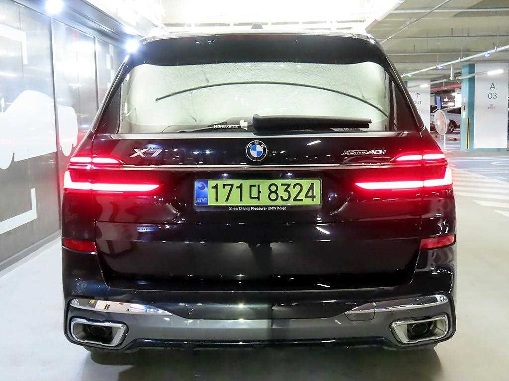 BMW X7 - Vista 5