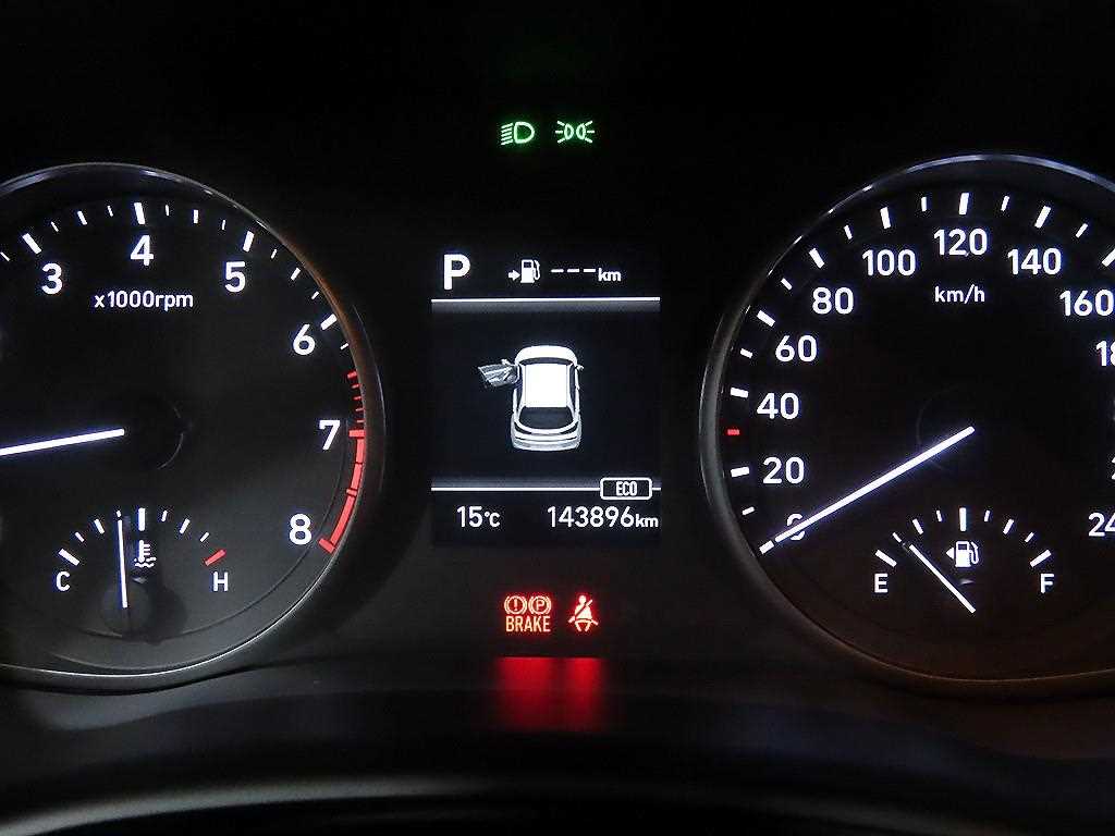 HYUNDAI i30 - Vista 9