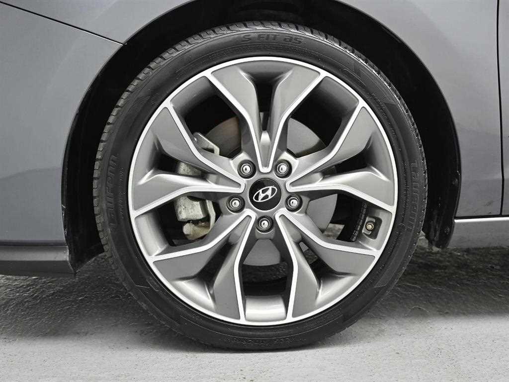 HYUNDAI i30 2020 Gris - Importación desde Corea - HF Imports Iquique - Foto 20