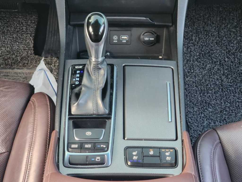 HYUNDAI Aslan - Vista 11