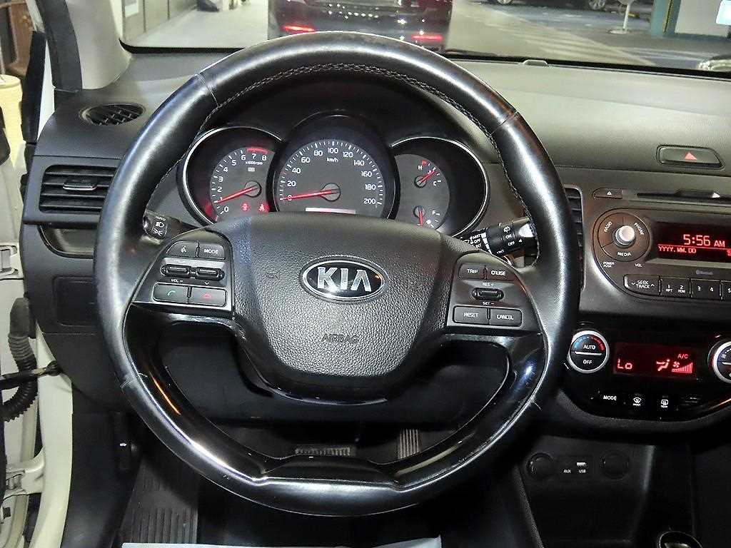 KIA Morning - Vista 8