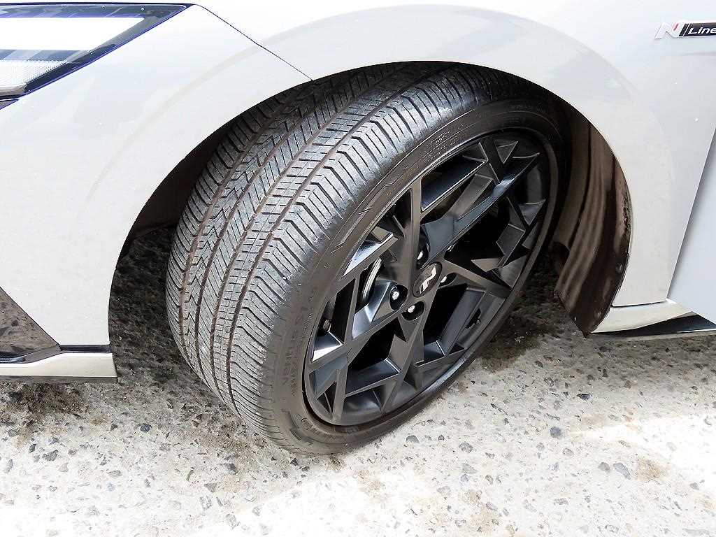 HYUNDAI Avante 2024 Gris - Importación desde Corea - HF Imports Iquique - Foto 20