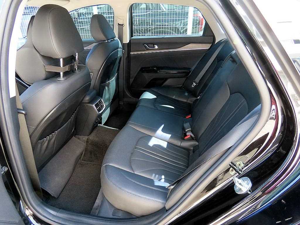 KIA K5 - Vista 6