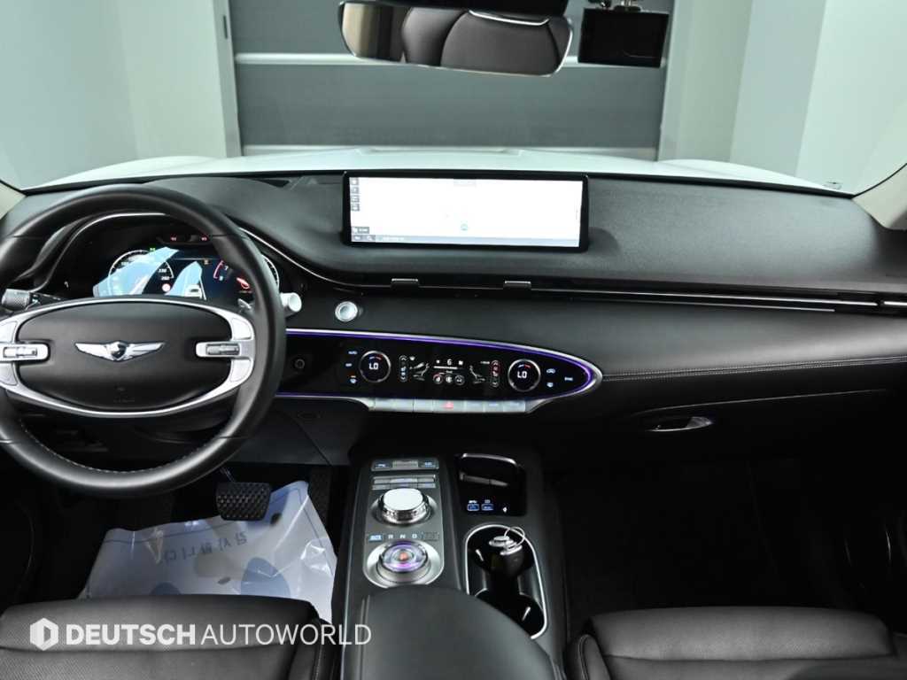Genesis GV70 - Vista 7