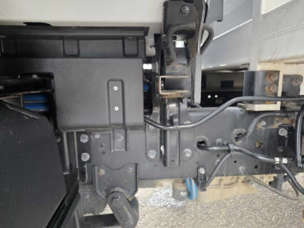 medium and large cargo truck 2024 Blanco - Importación desde Corea - HF Imports Iquique - Foto 16
