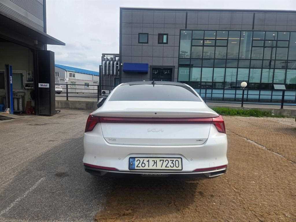 KIA K8 - Vista 2