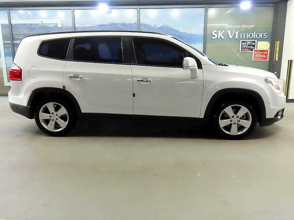 Chevrolet Orlando - Vista 3