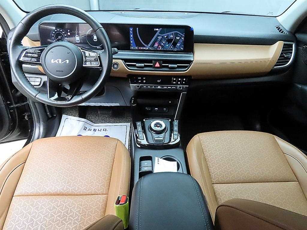 KIA Seltos - Vista 7