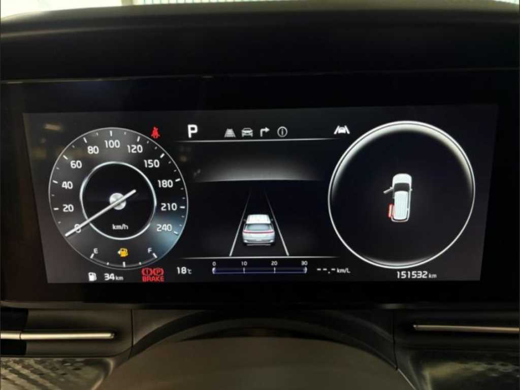 KIA Carnival - Vista 7