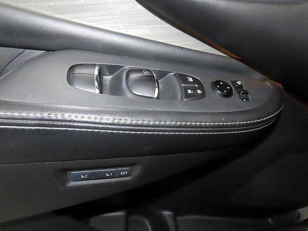 Nissan Murano 2016 Plateado - Importación desde Corea - HF Imports Iquique - Foto 13
