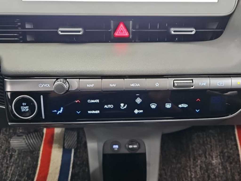 HYUNDAI Ioniq 5 - Vista 11