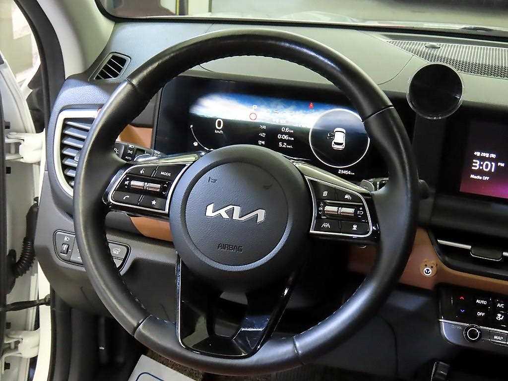 KIA Seltos - Vista 8