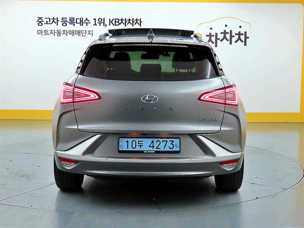 HYUNDAI Nexo - Vista 3