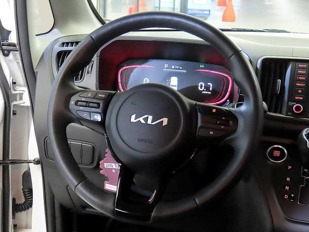 KIA Ray - Vista 8