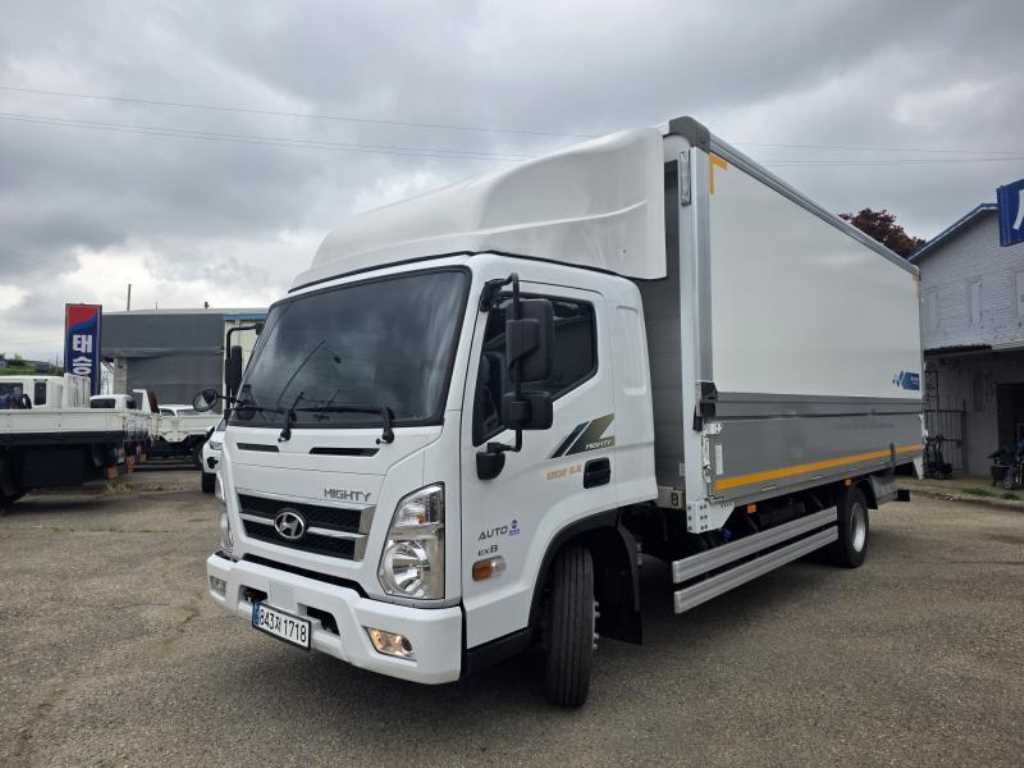 medium and large cargo truck 2024 Blanco - Importación desde Corea - HF Imports Iquique - Foto 1