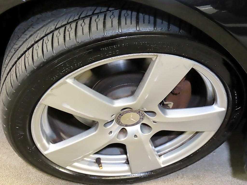 Mercedes Benz E class 2011 Negro - Importación desde Corea - HF Imports Iquique - Foto 20