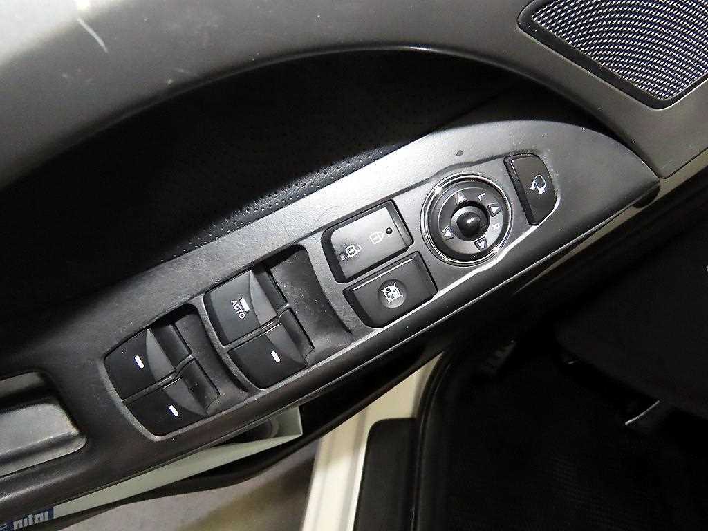 HYUNDAI Avante 2013 Blanco - Importación desde Corea - HF Imports Iquique - Foto 13