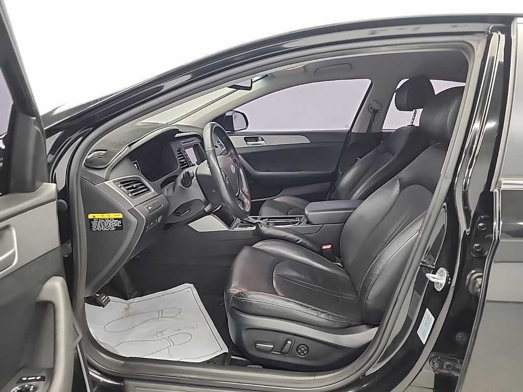 HYUNDAI Sonata - Vista 11