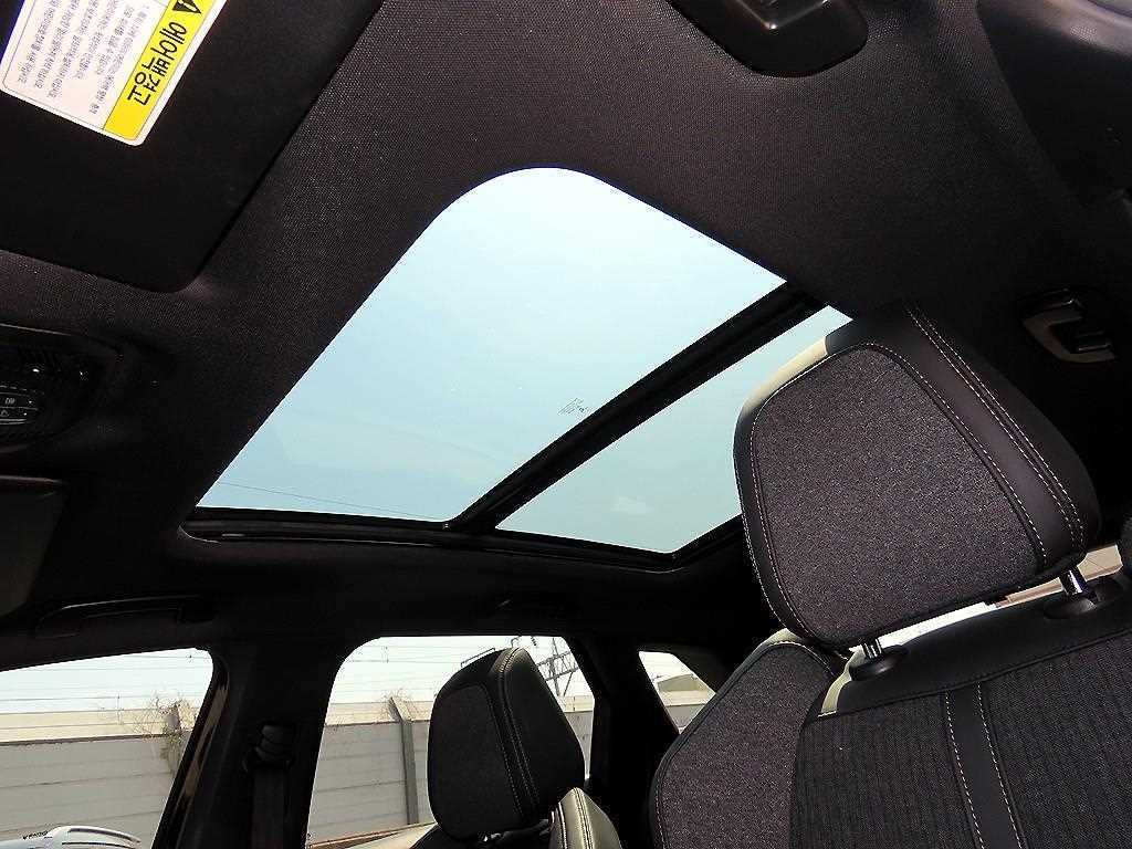 Peugeot 3008 2019 Negro - Importación desde Corea - HF Imports Iquique - Foto 16