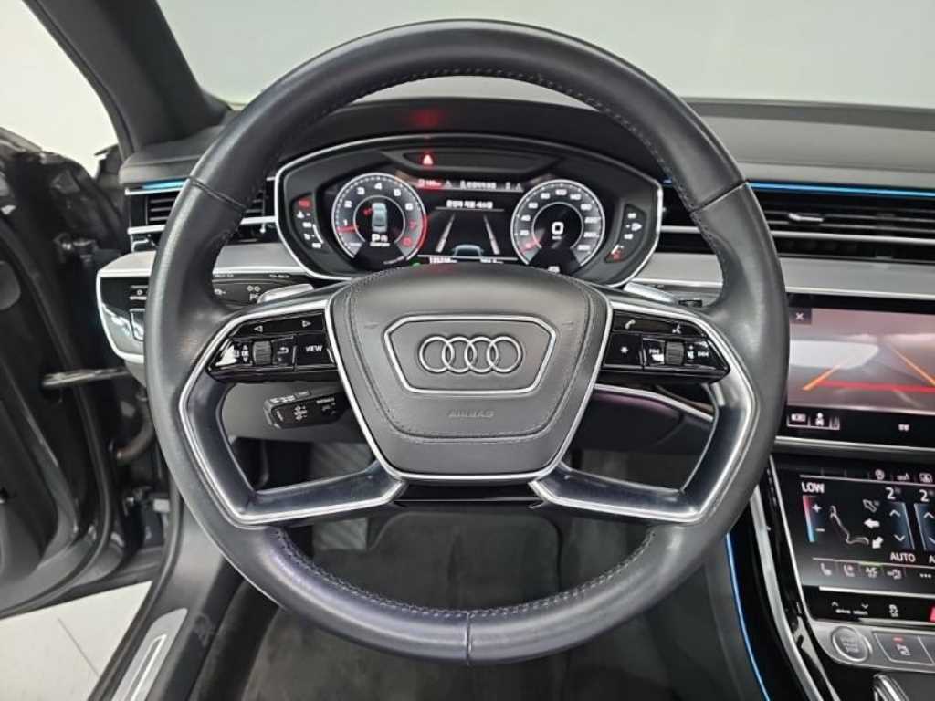 Audi A8 - Vista 7