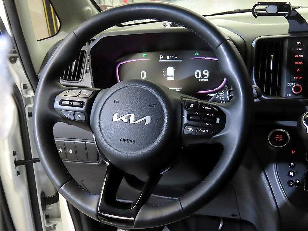 KIA Ray - Vista 8