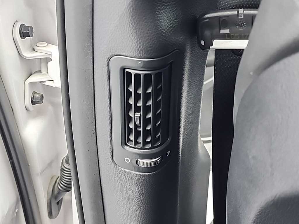 HYUNDAI Santa Fe 2016 Blanco - Importación desde Corea - HF Imports Iquique - Foto 13
