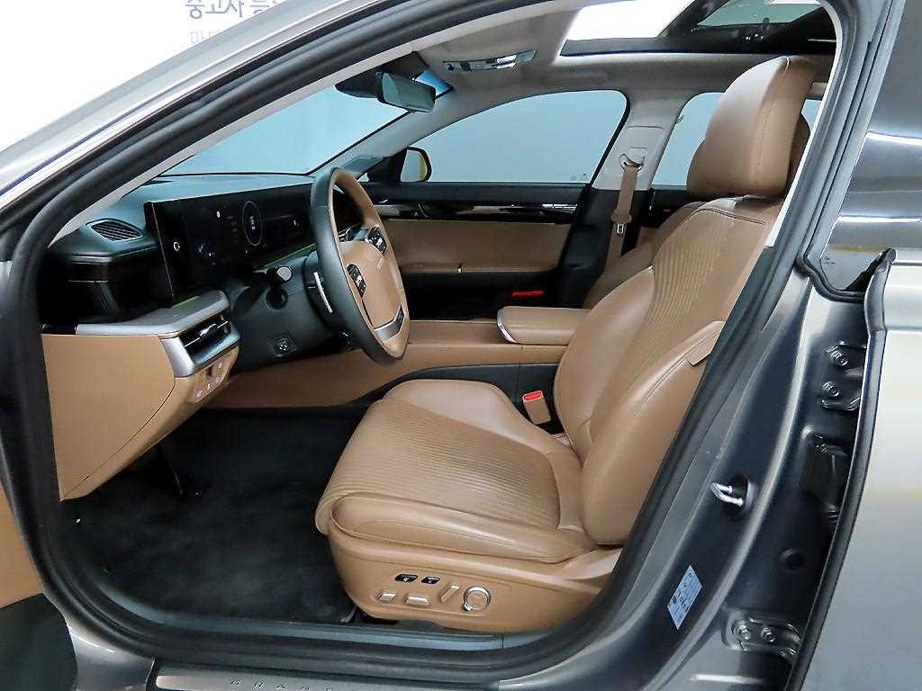 HYUNDAI Grandeur - Vista 5