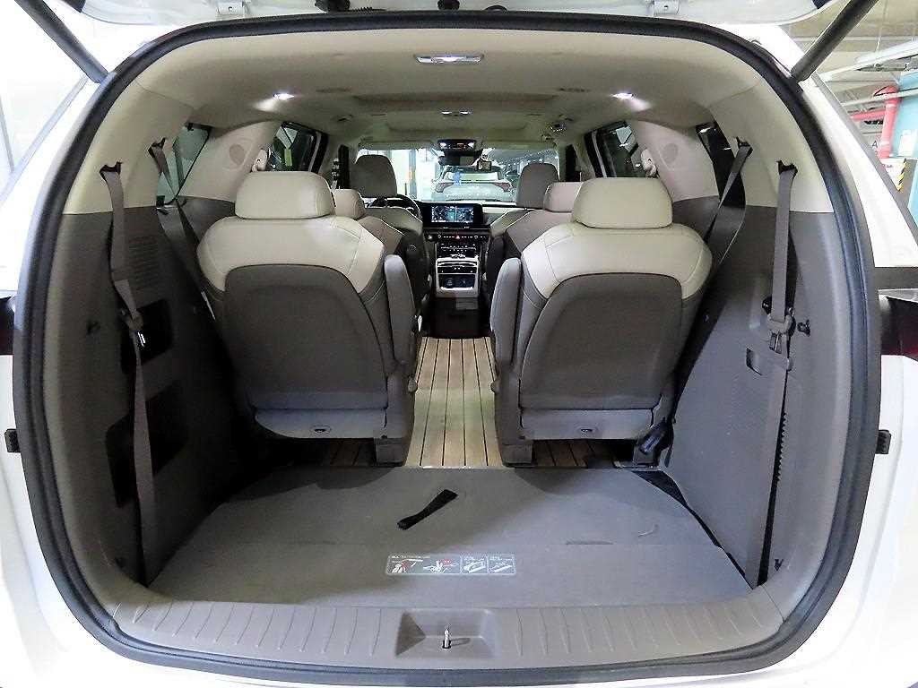 KIA Carnival 2023 Blanco - Importación desde Corea - HF Imports Iquique - Foto 15