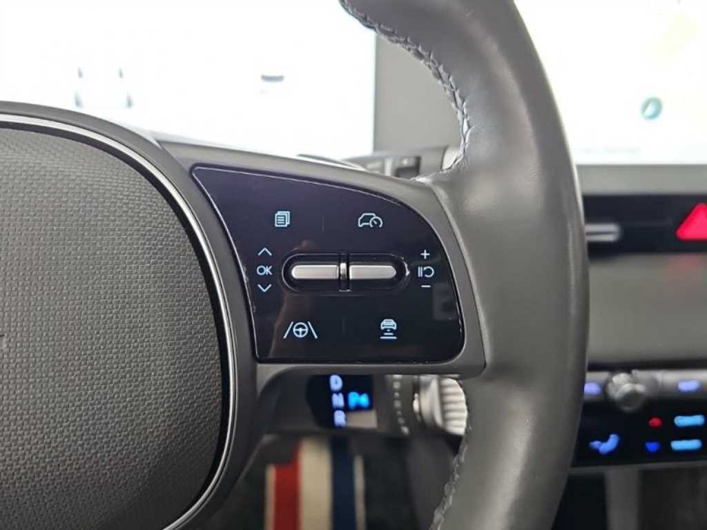 HYUNDAI Ioniq 5 - Vista 8