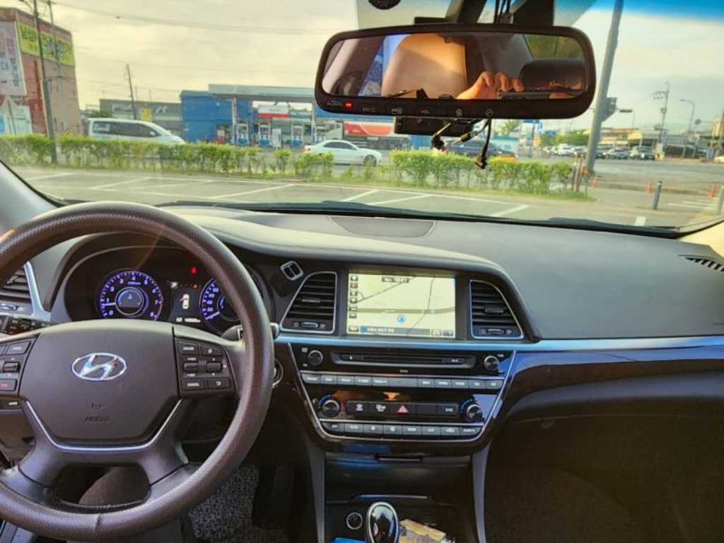 HYUNDAI Aslan - Vista 6