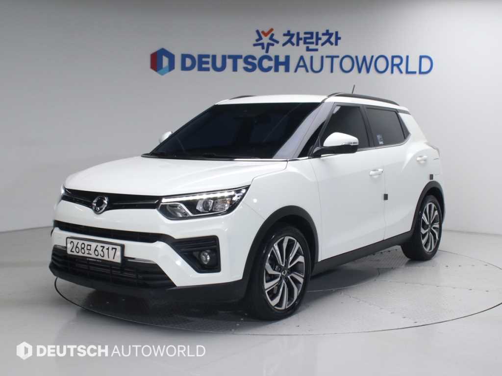 Ssangyong Tivoli 2021 Blanco - Importación desde Corea - HF Imports Iquique - Foto 1