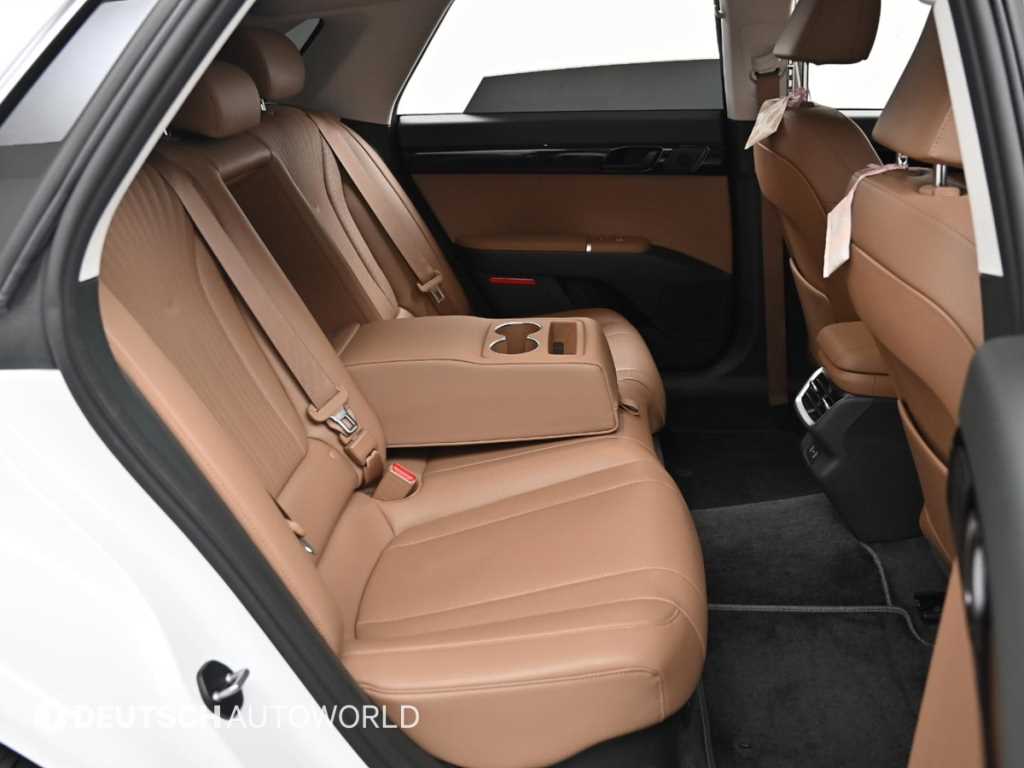 HYUNDAI Grandeur - Vista 12