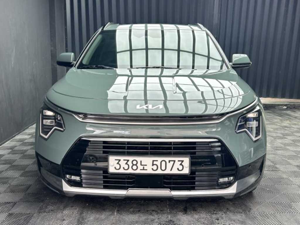KIA Niro 2022 Verde - Importación desde Corea - HF Imports Iquique - Foto 1