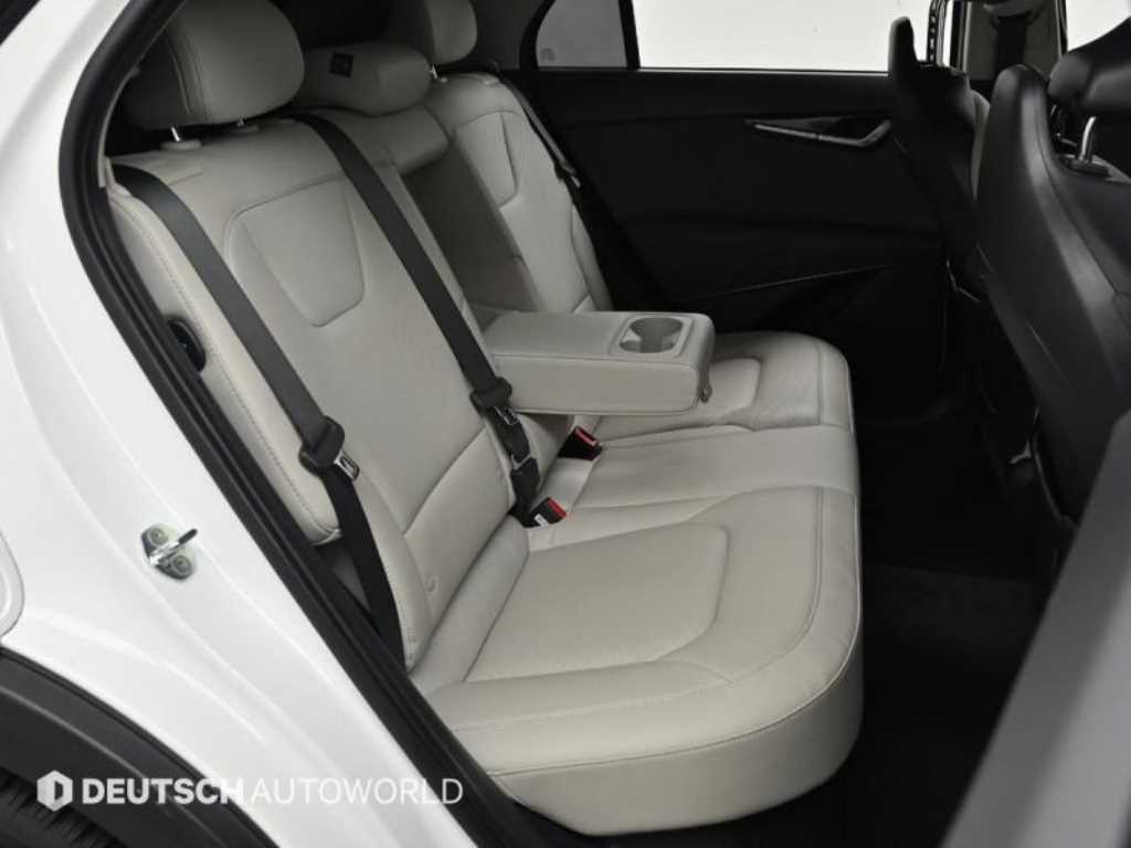 KIA Niro - Vista 12