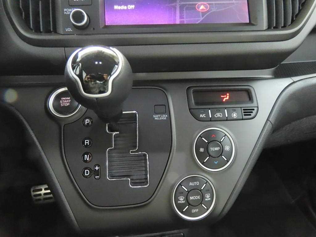 KIA Ray - Vista 12