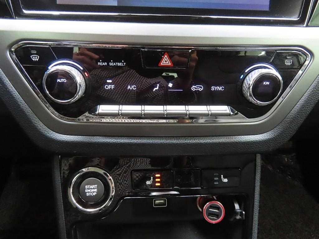 Ssangyong Korando - Vista 12
