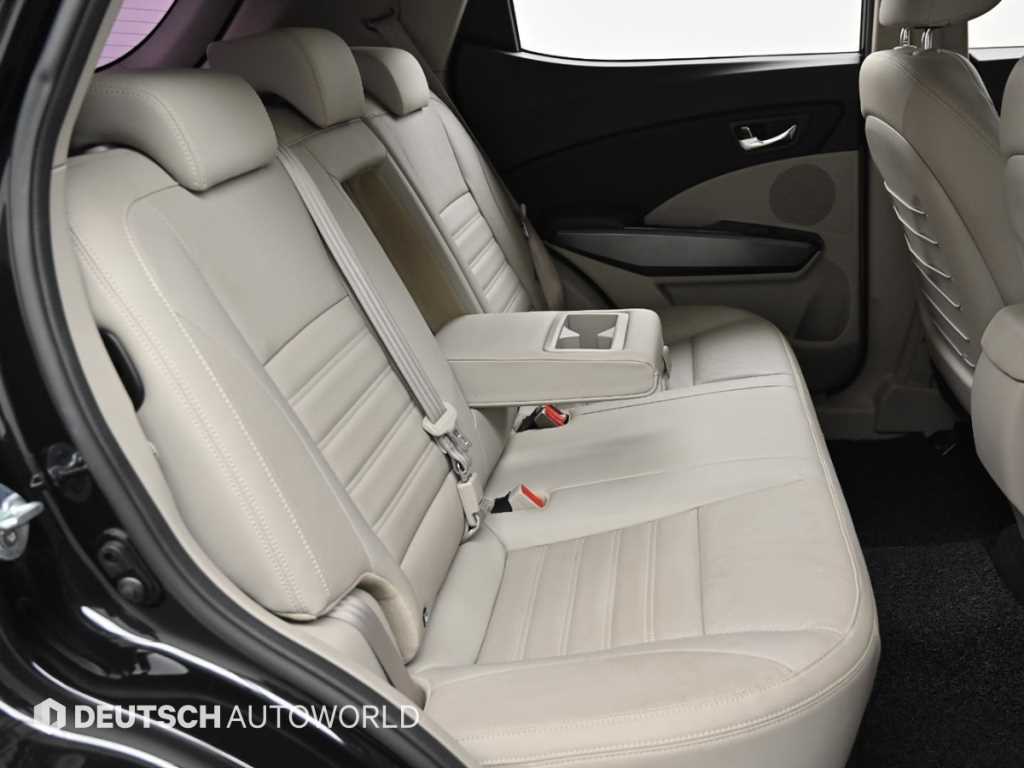 Ssangyong Tivoli - Vista 12