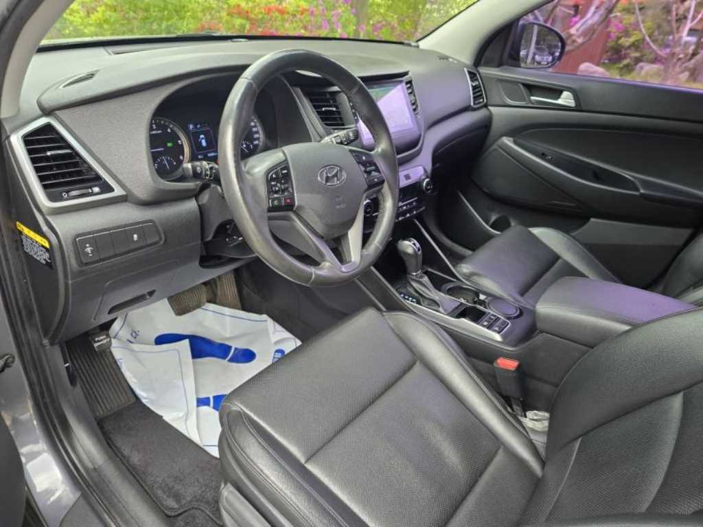 HYUNDAI Tucson 2016 Gris - Importación desde Corea - HF Imports Iquique - Foto 15