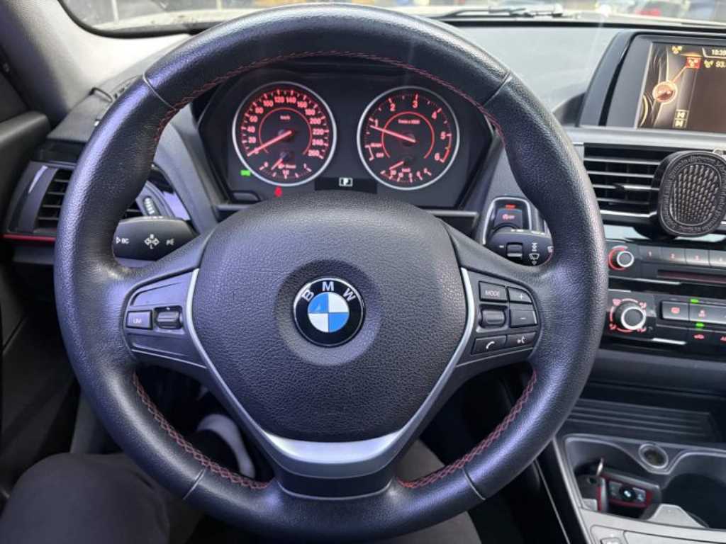 BMW 1 series - Vista 11
