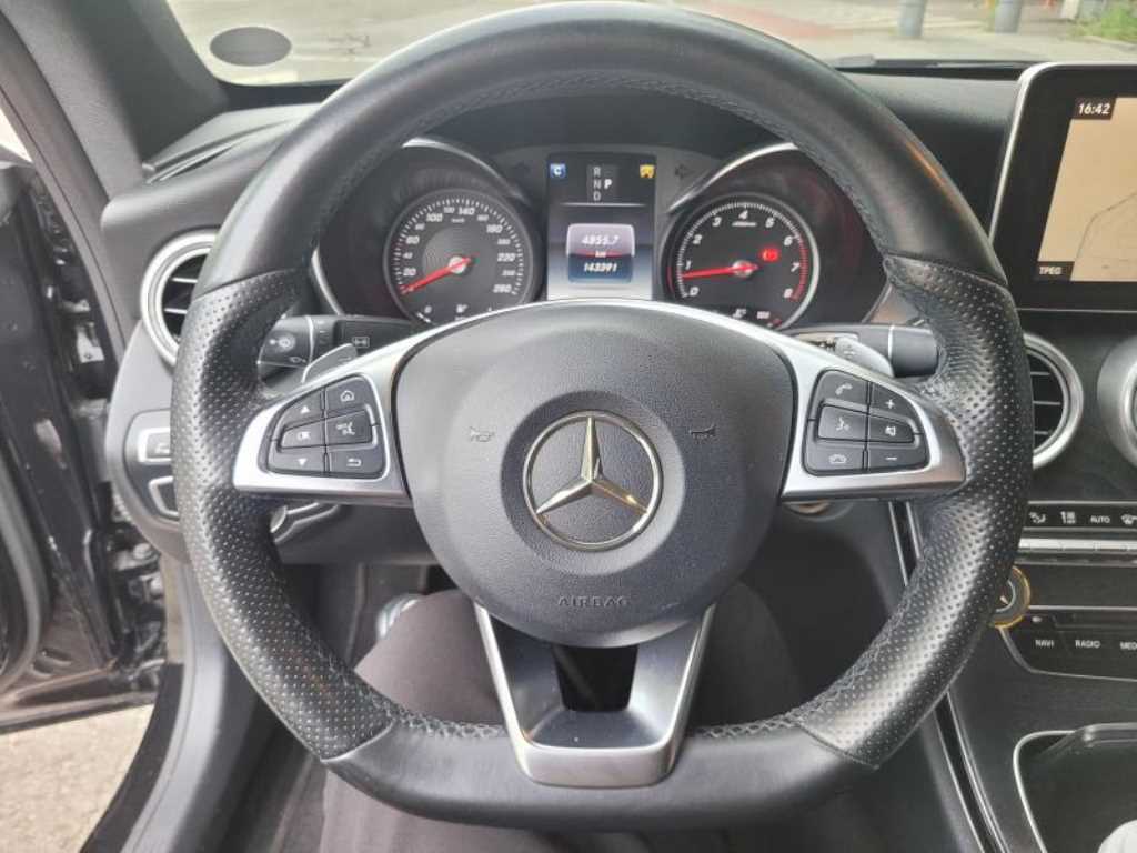 Mercedes Benz C Class - Vista 7