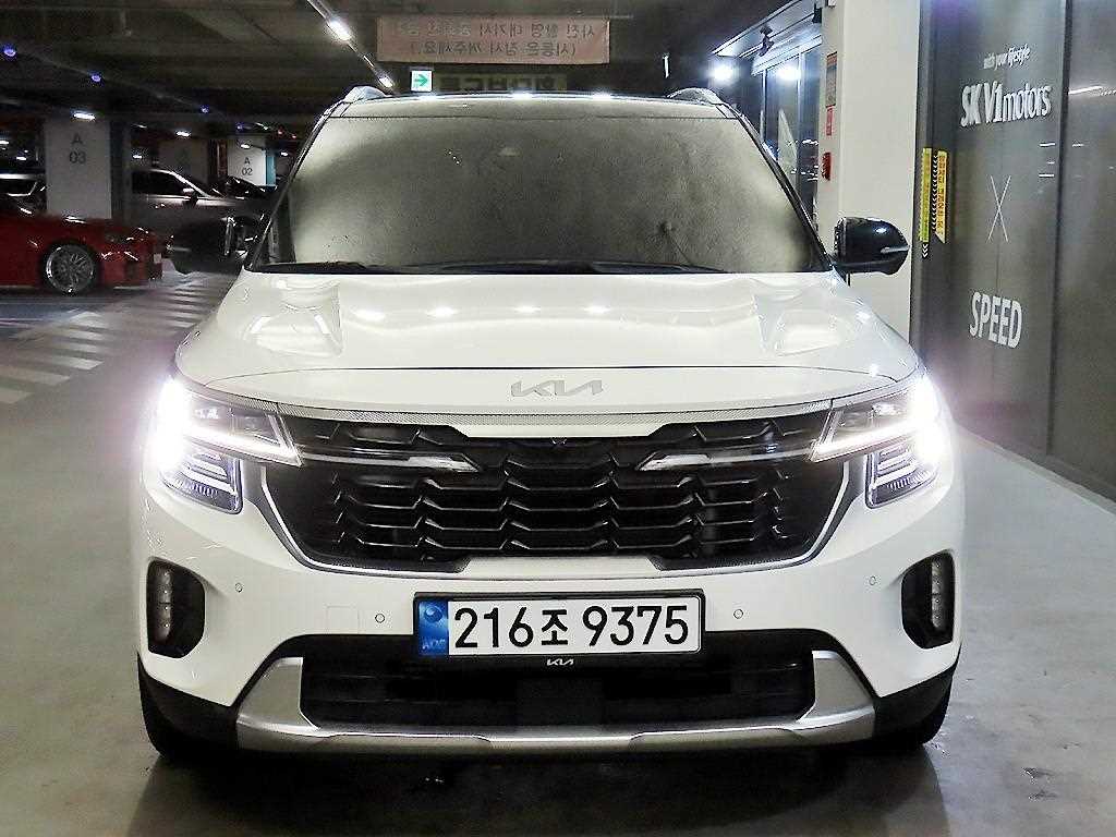 KIA Seltos - Vista 2