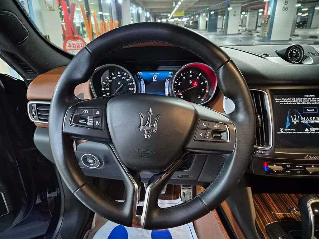Maserati Levante - Vista 8