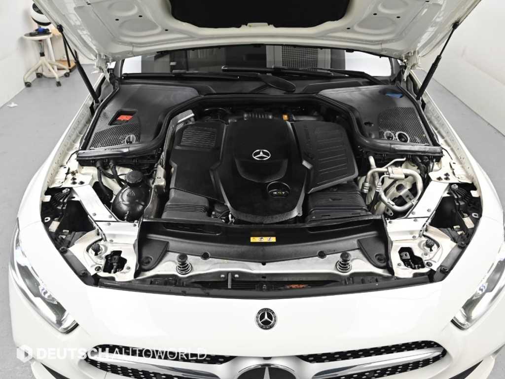 Mercedes Benz CLS Class - Vista 6
