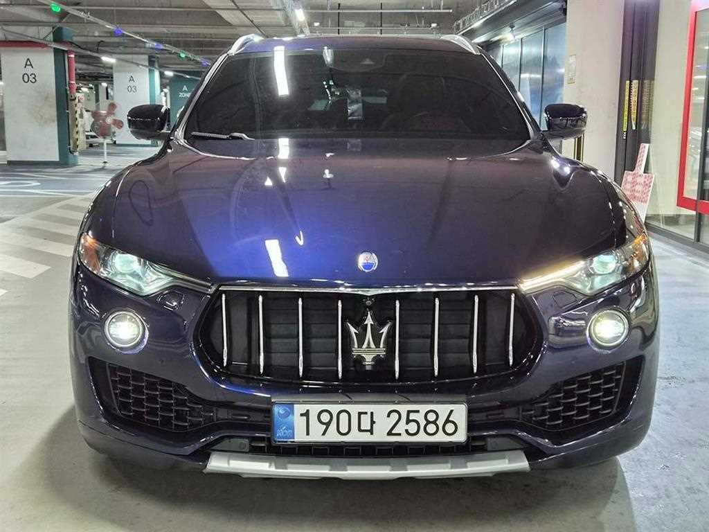 Maserati Levante - Vista 2