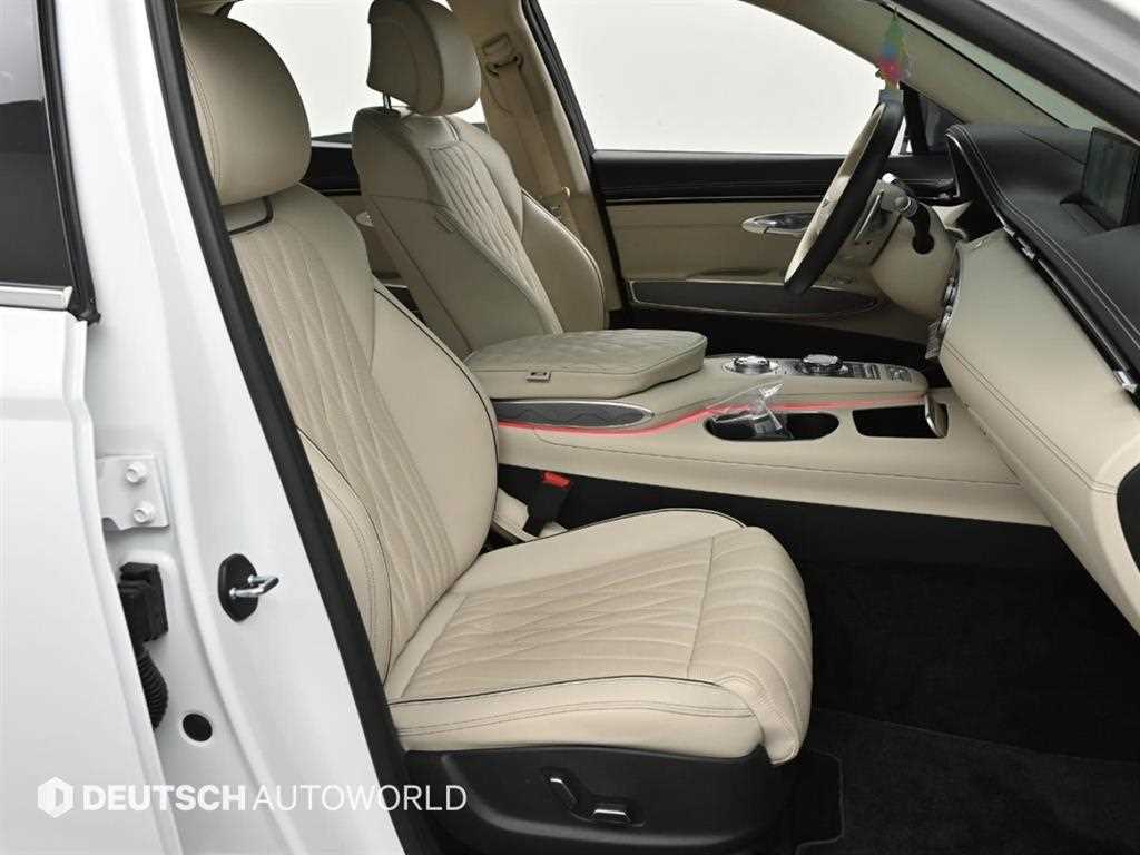 Genesis GV70 - Vista 11