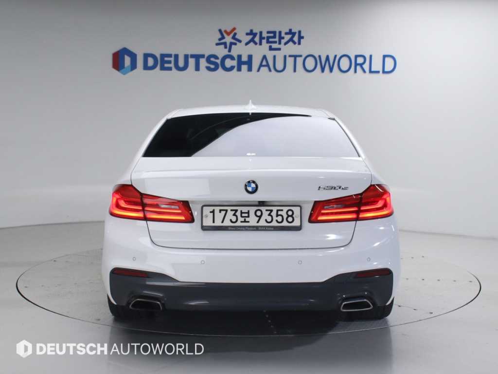 BMW 5 Series - Vista 4